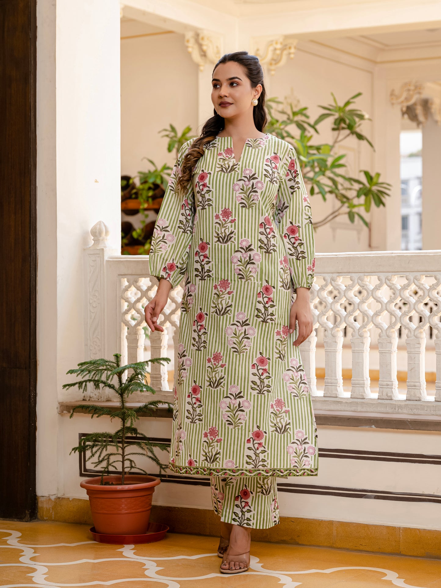 Leaf me Lovely Kurta Set