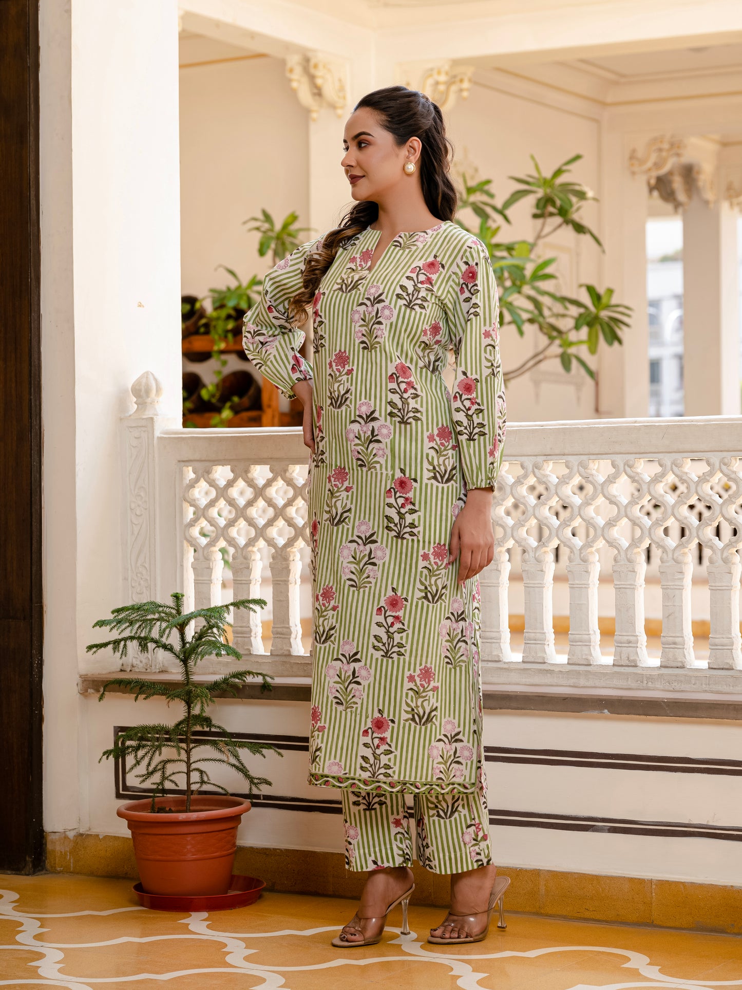 Leaf me Lovely Kurta Set
