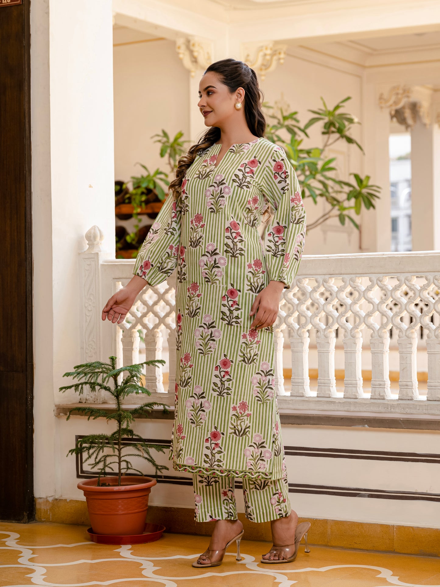 Leaf me Lovely Kurta Set
