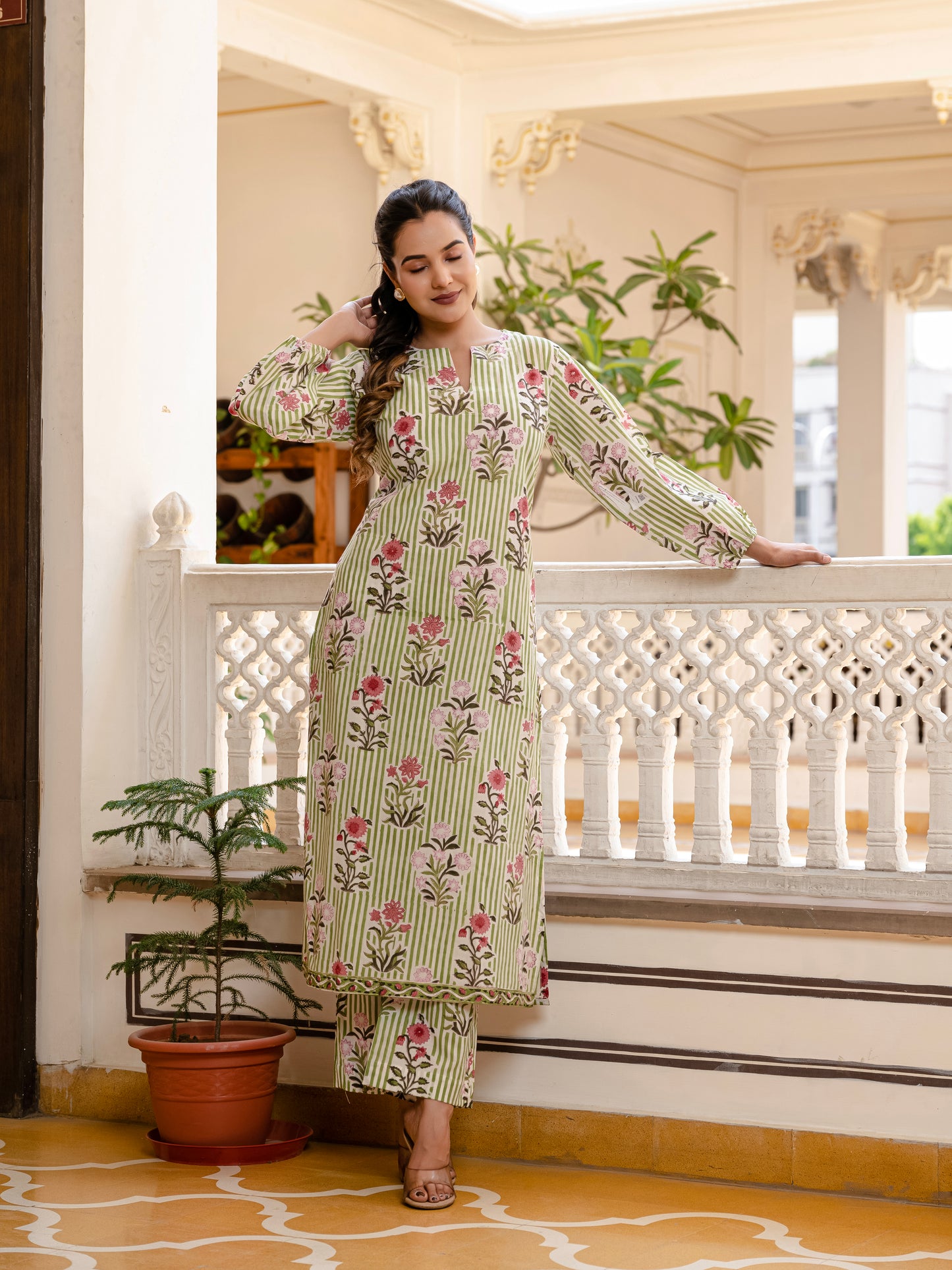 Leaf me Lovely Kurta Set