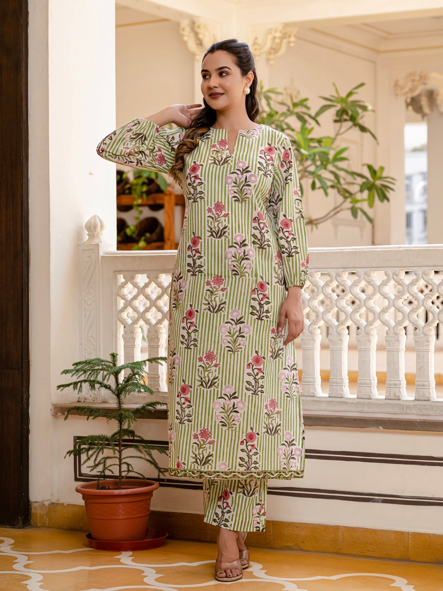 Leaf me Lovely Kurta Set