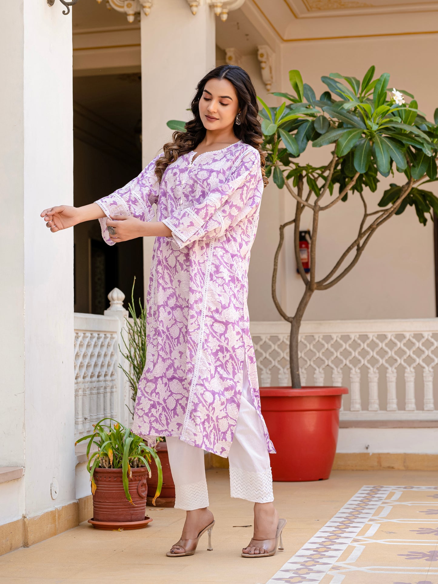 Lilac Nomad Chogha Set