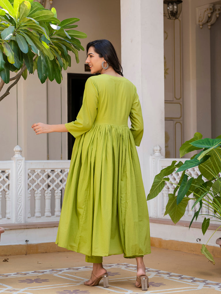 Green Goddess Gleam Kurta Set